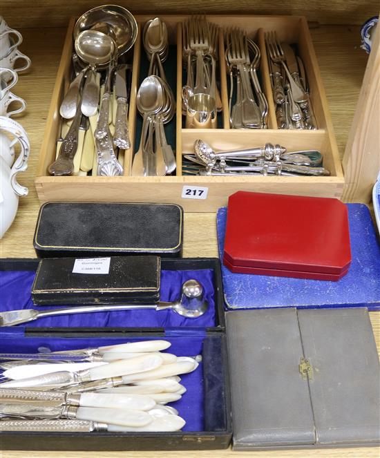 A quantity of plated flatware